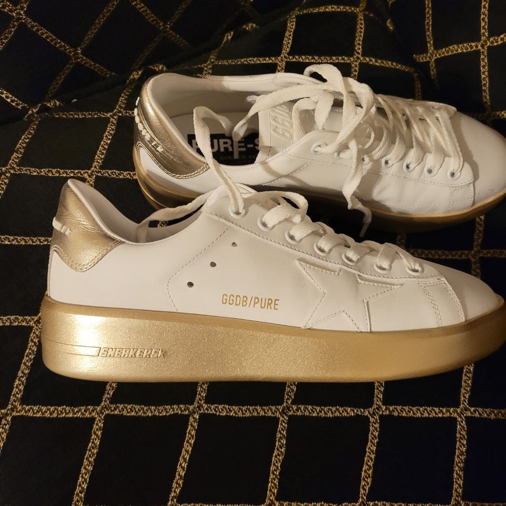 Golden Goose